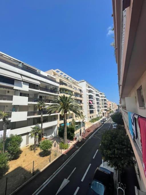 3 Pieces Apartment A Juan-Les-Pins Antibes Buitenkant foto