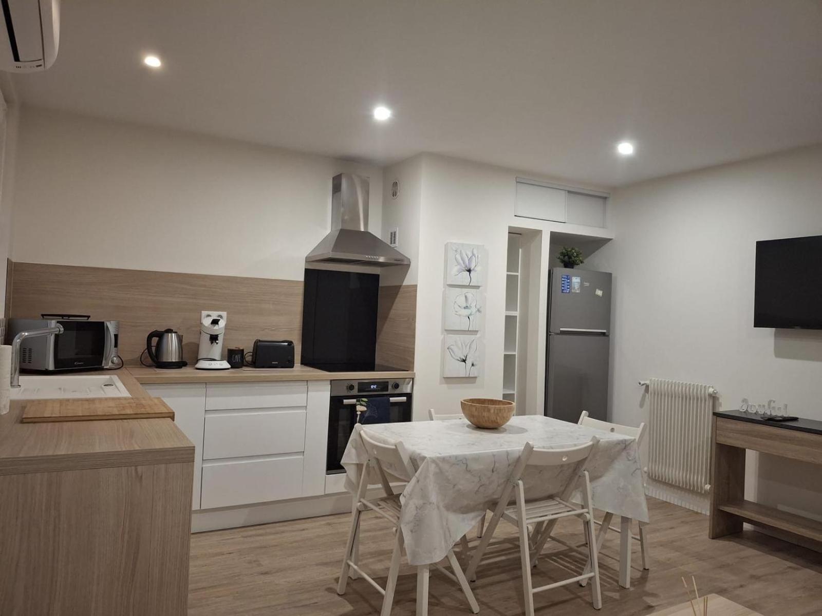 3 Pieces Apartment A Juan-Les-Pins Antibes Buitenkant foto
